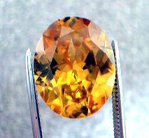 zircon_yllw_603ct_oval